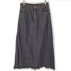 Woman's Denim Skirt Size Med